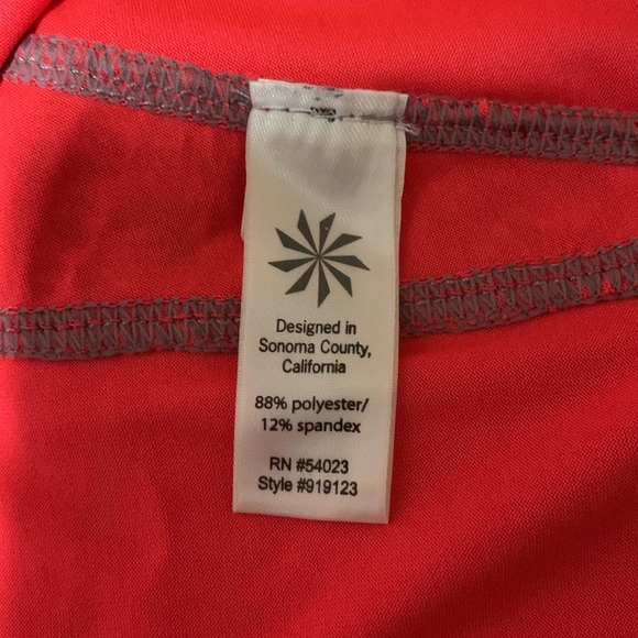 Athleta Long Sleeved Top - Picture 4 of 10